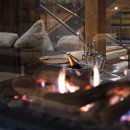 Hotel-Chalet Les Ecureuils Restaurant, Piscine, Garage Льо Гран-Борнан Екстериор снимка