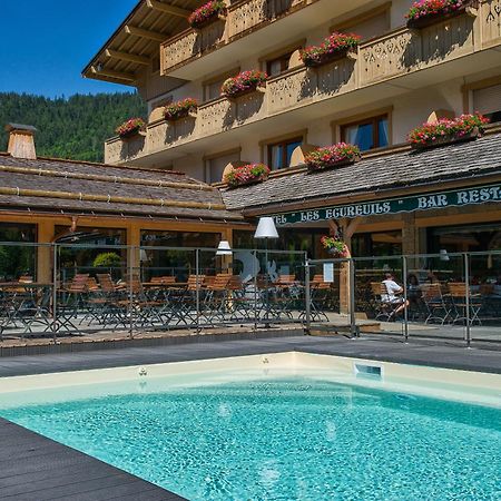 Hotel-Chalet Les Ecureuils Restaurant, Piscine, Garage Льо Гран-Борнан Екстериор снимка