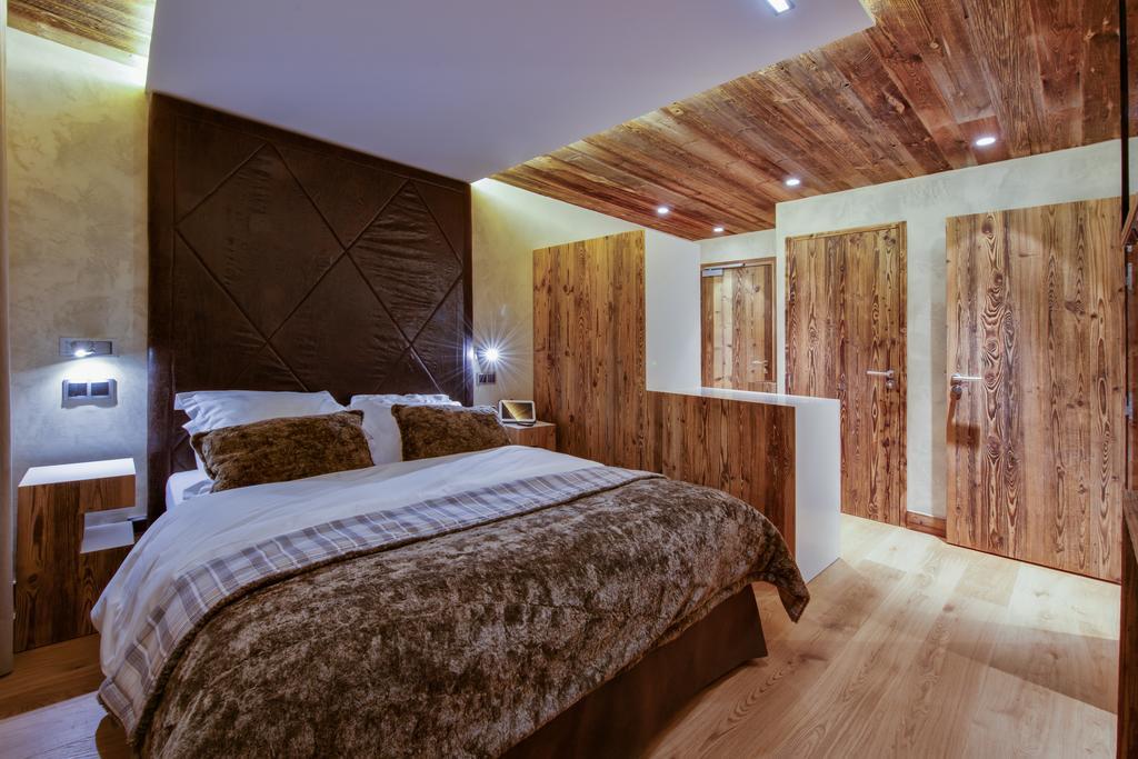 Hotel-Chalet Les Ecureuils Restaurant, Piscine, Garage Льо Гран-Борнан Екстериор снимка