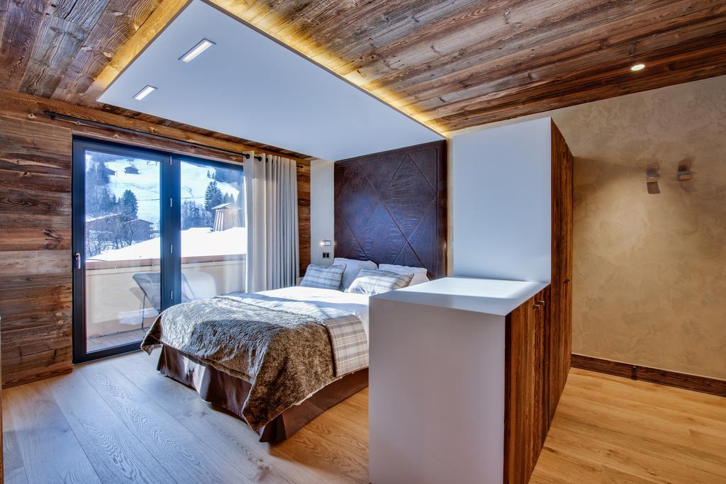 Hotel-Chalet Les Ecureuils Restaurant, Piscine, Garage Льо Гран-Борнан Екстериор снимка
