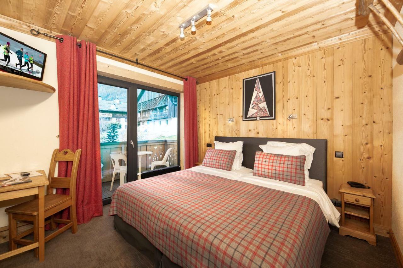 Hotel-Chalet Les Ecureuils Restaurant, Piscine, Garage Льо Гран-Борнан Екстериор снимка