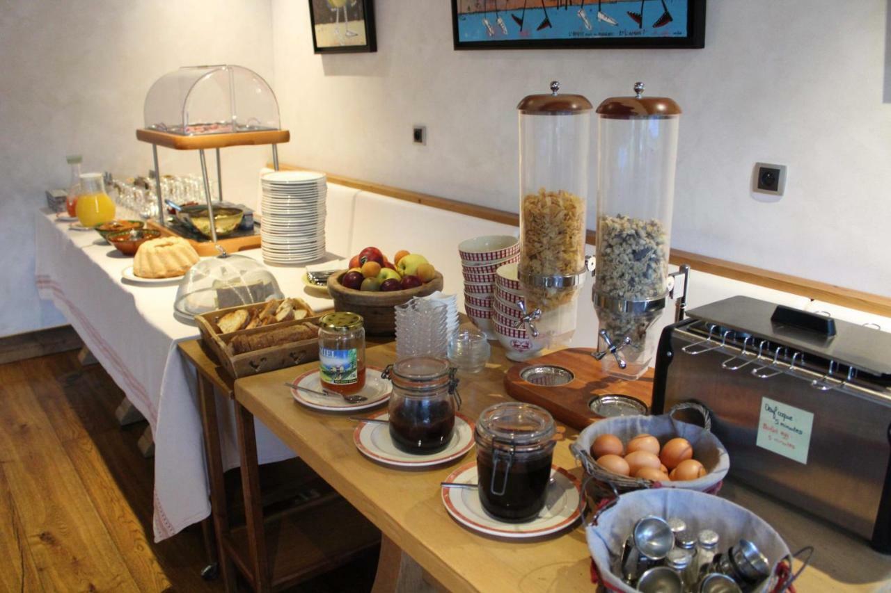 Hotel-Chalet Les Ecureuils Restaurant, Piscine, Garage Льо Гран-Борнан Екстериор снимка